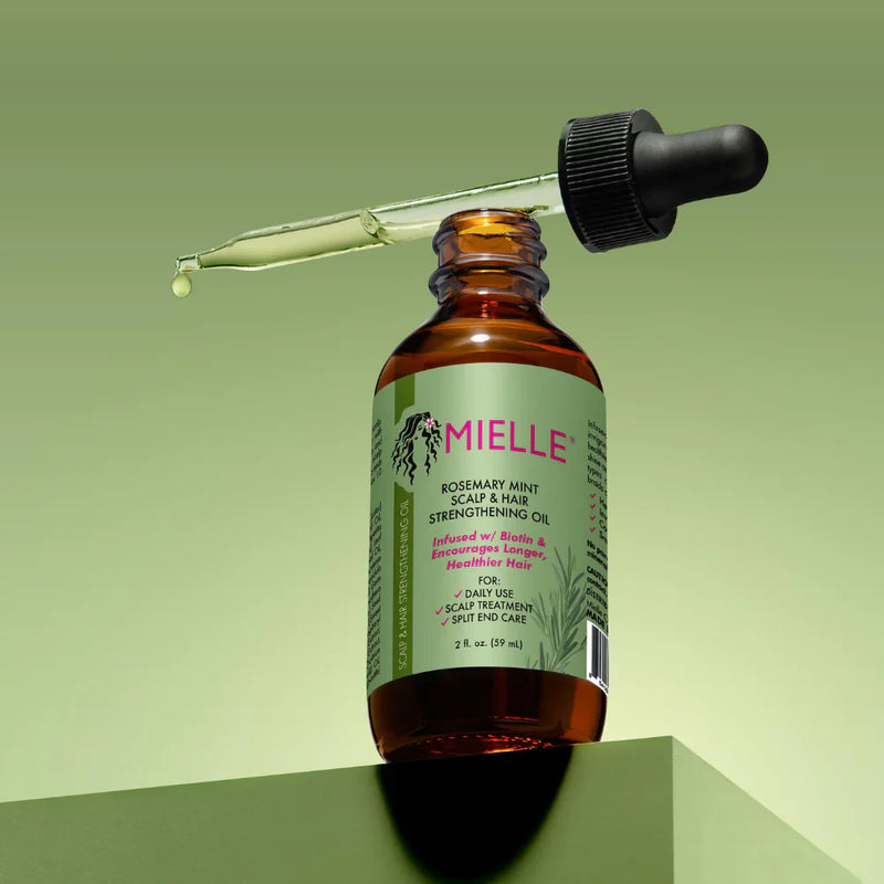 How to Get Rid of Dandruff Using Black Hair Products